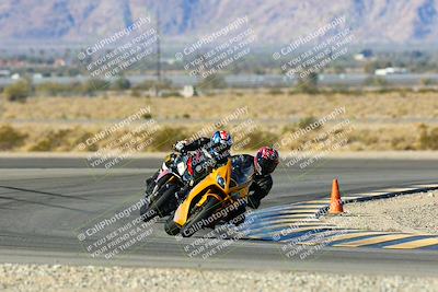 media/Jan-09-2022-SoCal Trackdays (Sun) [[2b1fec8404]]/Turn 11 (935am)/